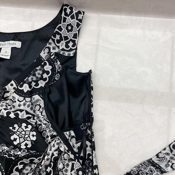 WHBM Black Silk Sleeveless Flowy Blouse Top Small - Picture 5 of 7